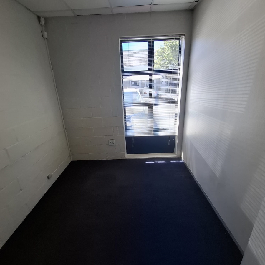 To Let commercial Property for Rent in Montague Gardens Western Cape